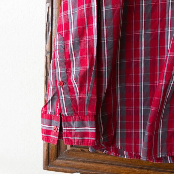 The North Face Men’s Sz Medium Red Gray Plaid Long Sleeve Button-Up Shirt Hiking - Picture 5 of 7